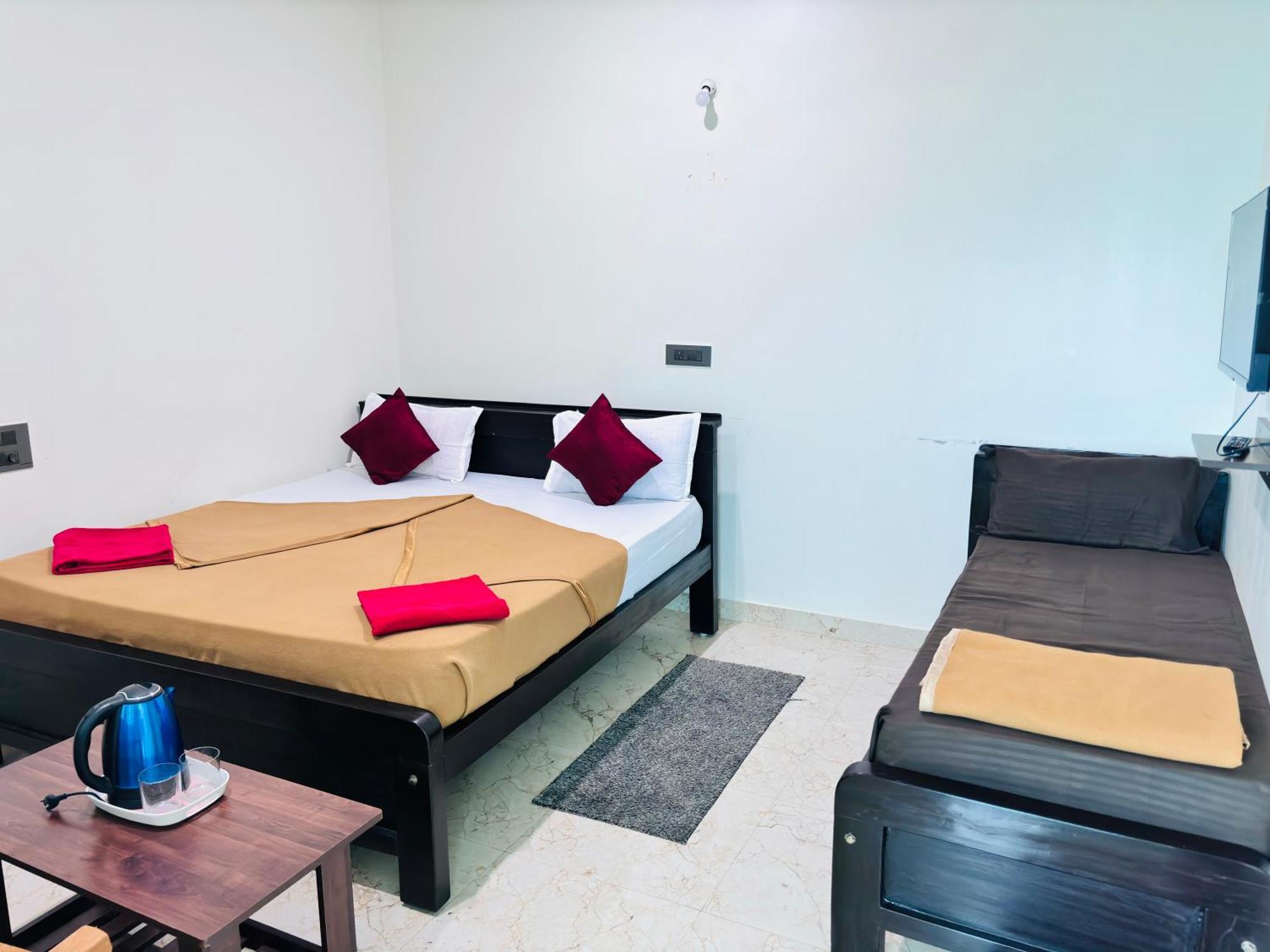 Sri Siri Lodge And Hotel Chikmagalūr Екстериор снимка