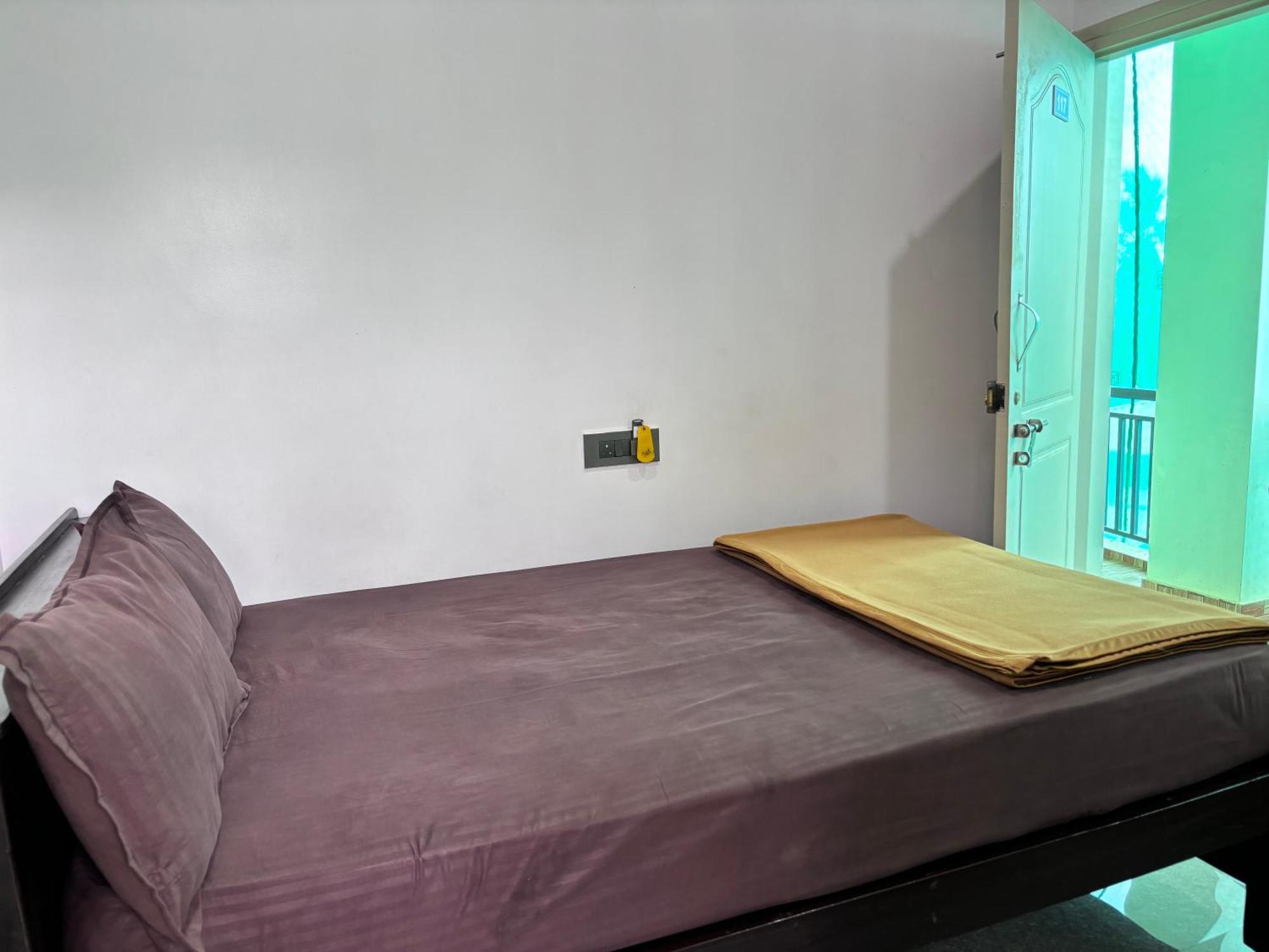 Sri Siri Lodge And Hotel Chikmagalūr Екстериор снимка