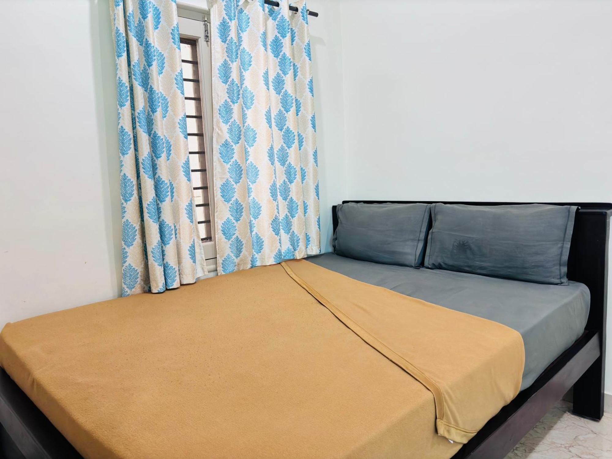 Sri Siri Lodge And Hotel Chikmagalūr Екстериор снимка